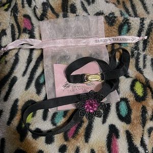 BNWT Tarina Tarantino Black and Pink Swarovski jewel signed headband w/dust bag